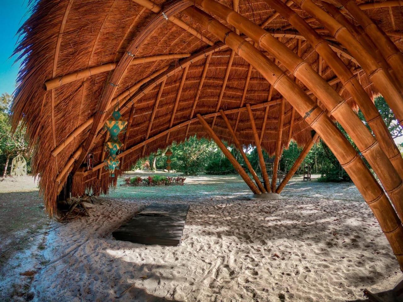 Namaste Pousada E Camping กานาเนยา ภายนอก รูปภาพ